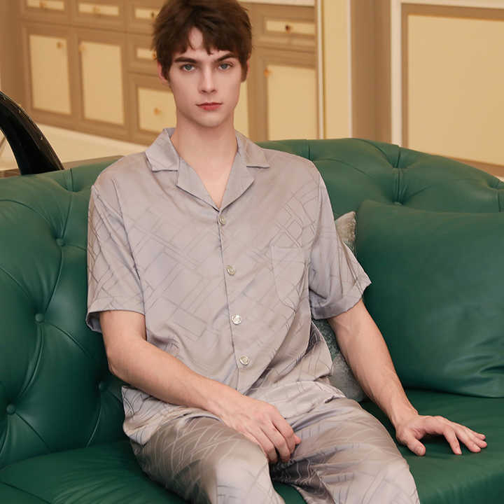 Men's short-sleeved sleepwear