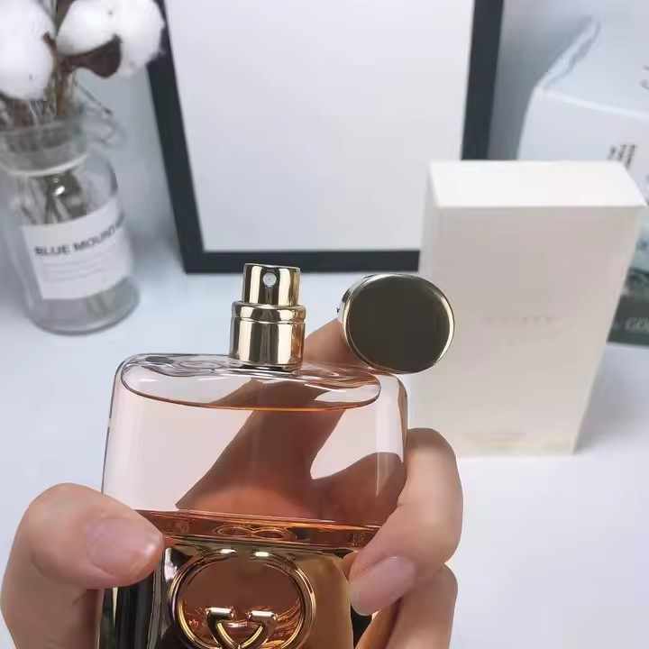 عطر جيلتي - رجاليه