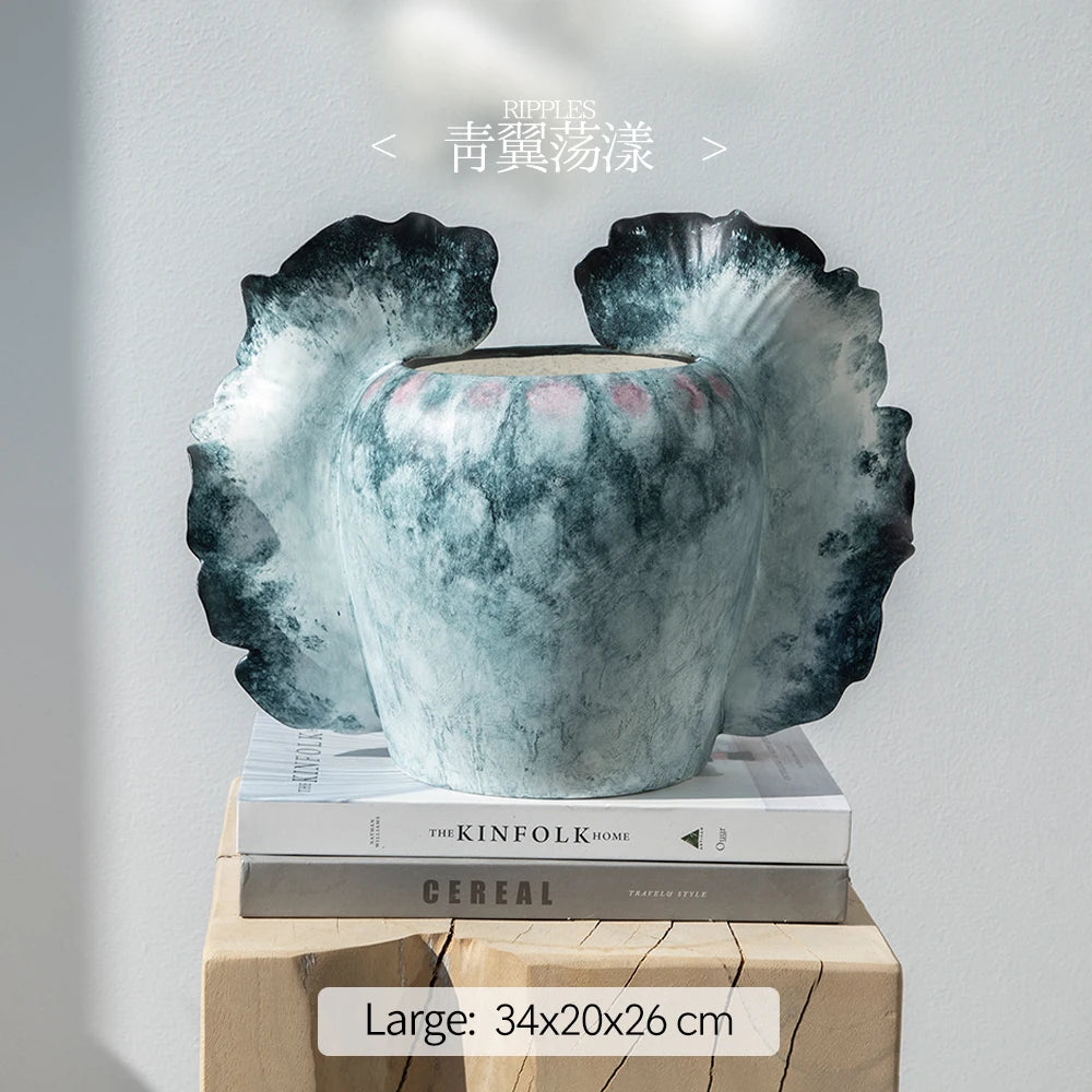 مزهرية على شكل فراشة-butterfly vase