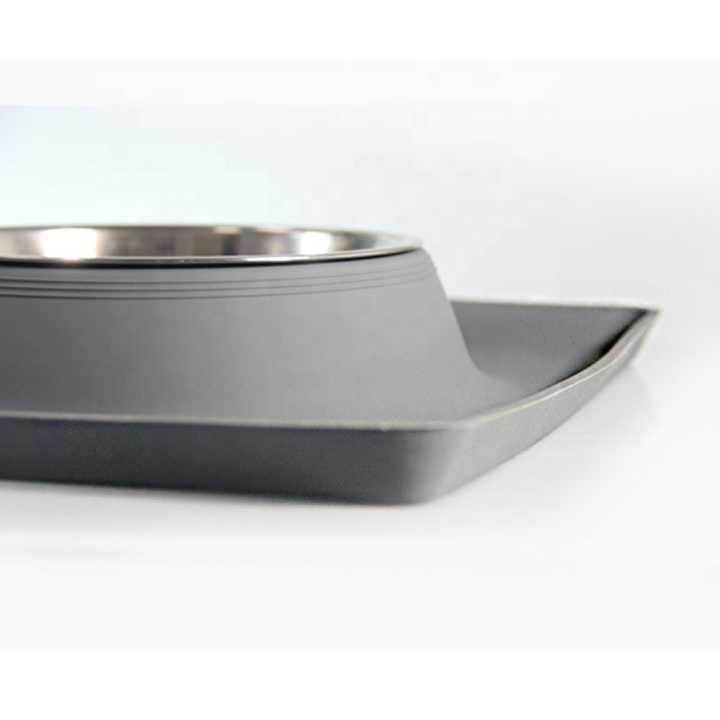 dishes . أطباق