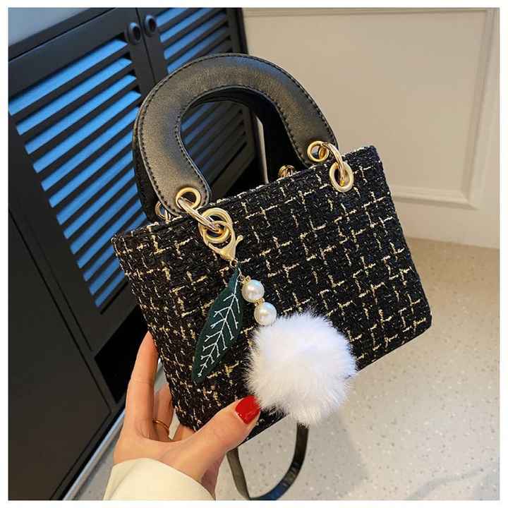 حقائب يد نسائيه - Women's handbags