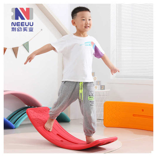 لعبة أرجوحة التوازن للأطفال، أرجوحة بلاستيكية، . Kids Balance Swing Toy, Plastic Swing,