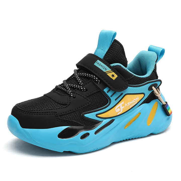 Children's shoes 