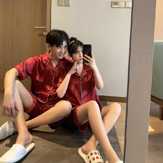 بيجامة النوم - عائله