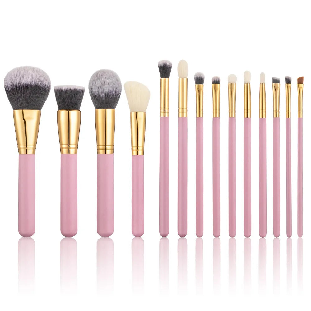 makeup brushes 