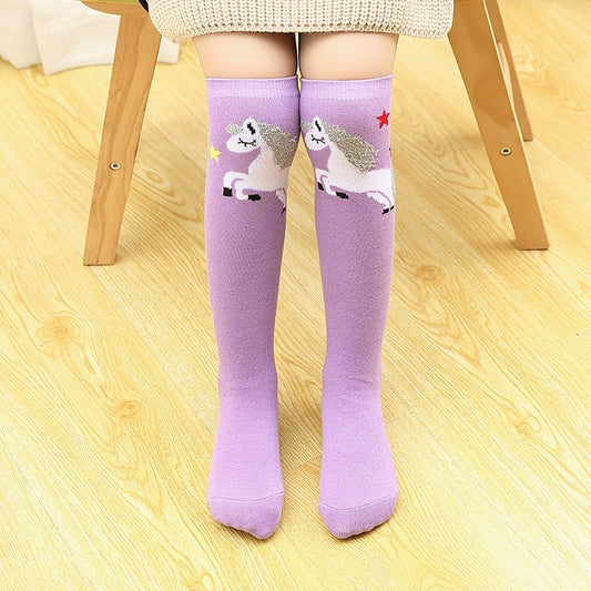 جوارب نسائية طويلة عالية