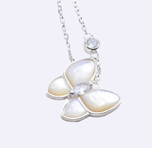قلادة فراشة أنيقة-Elegant butterfly necklace