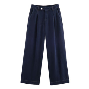 بنطلون نسائي