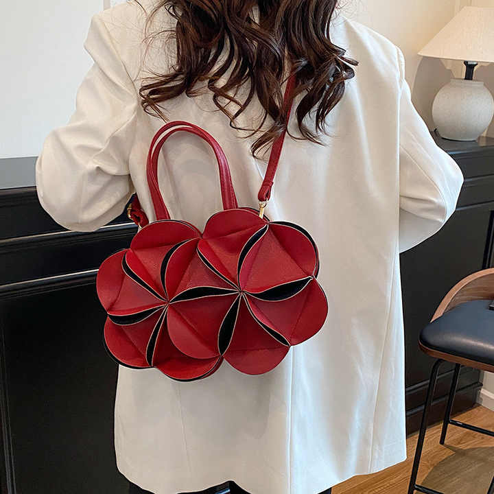 Red Flower Design Women's Bag Niche-حقيبة يد نسائية