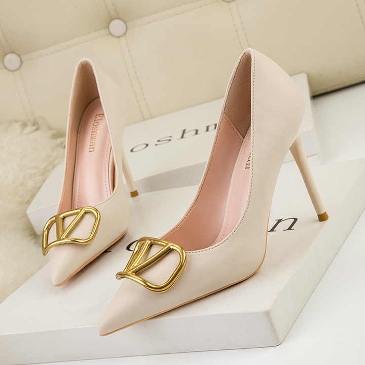 Elegant women's heels 
