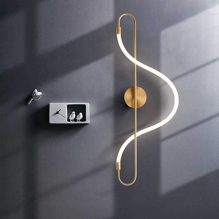 مصباح حائطي ثريا خطية من جل السيليكا بتصميم . Silica Gel Linear Chandelier Wall Lamp