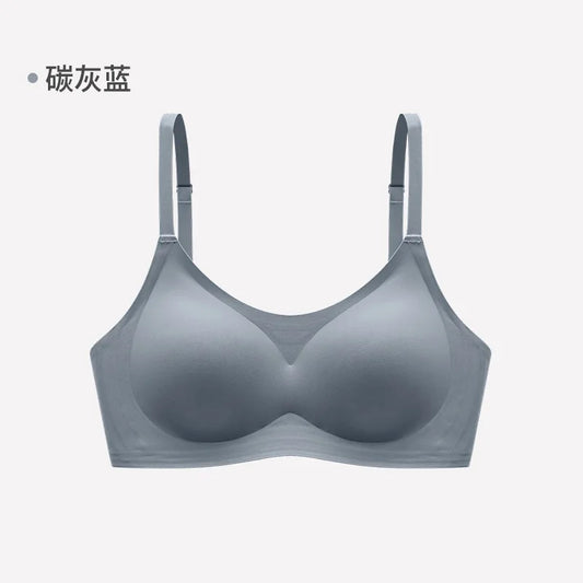 ملابس نسائية داخلية