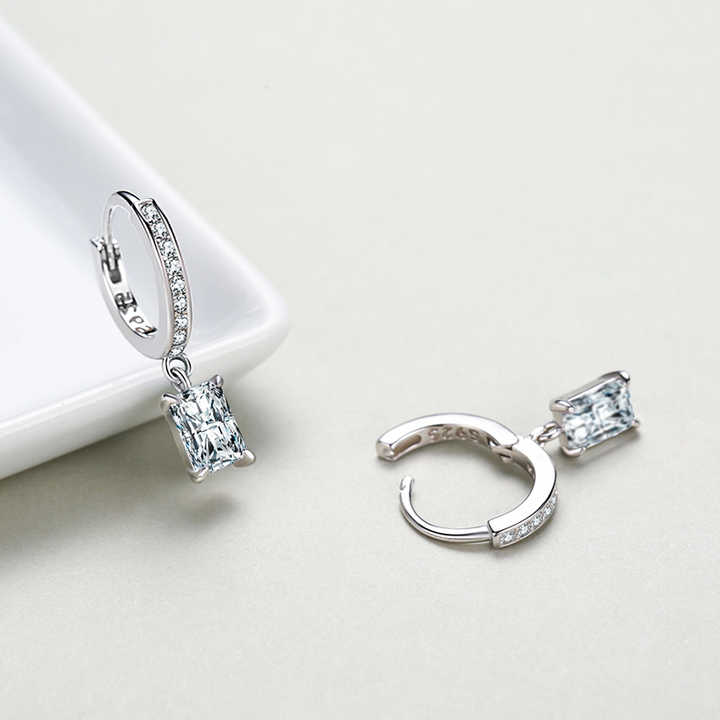 Sterling Silver Luxury Women's Jewelry Wedding AccessoriesAilmay أقراط متدلية عصرية مستطيلة من الزيركونيا المكعبة البراقة من الفضة الإسترليني بنسبة 100% عيار 925 فاخرة للسيدات مجوهرات واكسسوارات لحفلات الزفاف