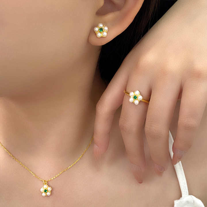 Jewelry sets 