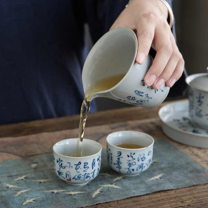 Wooden box handwritten with the poem Cold Night 