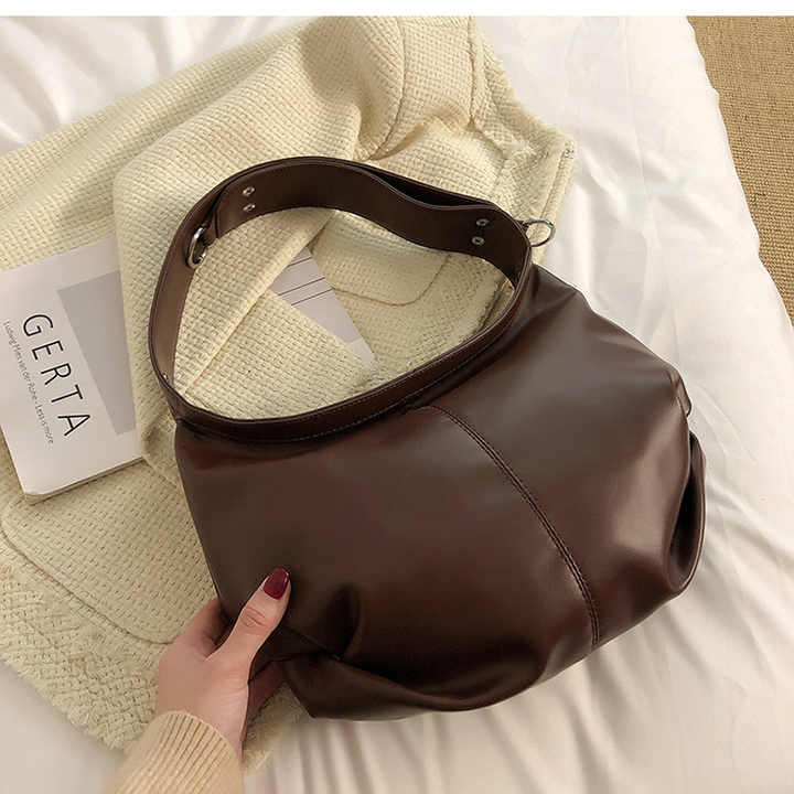 Stylish Women's Shoulder Bag - Large Capacity Fashion 