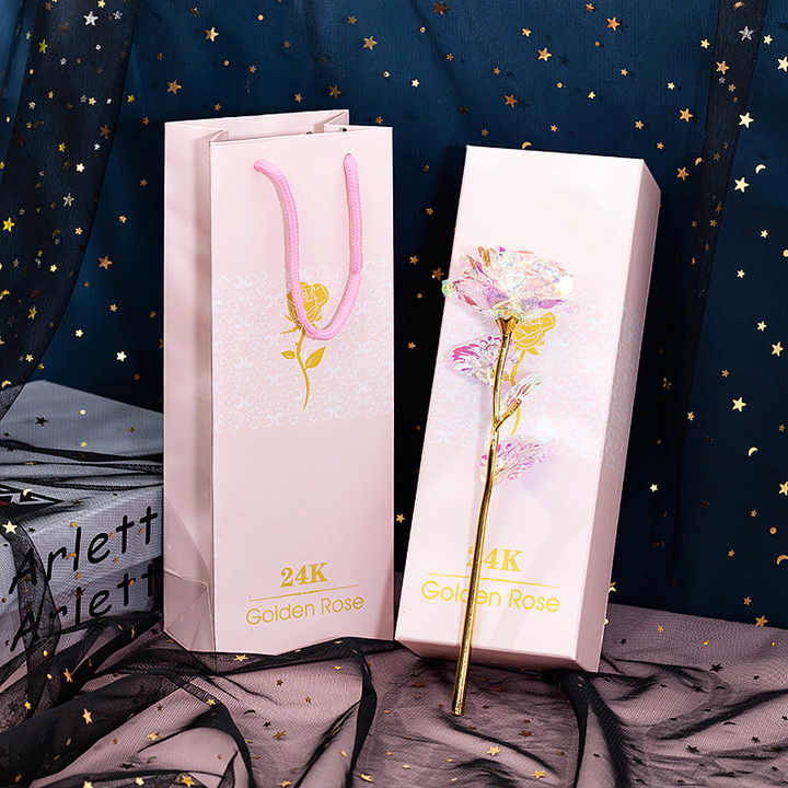 Artificial Valentine's Day Gift Plated for Holiday and 