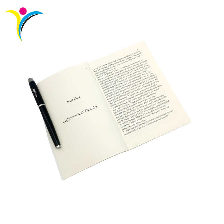 منخفضة موك كتاب مخصص طباعة رواية أبيض