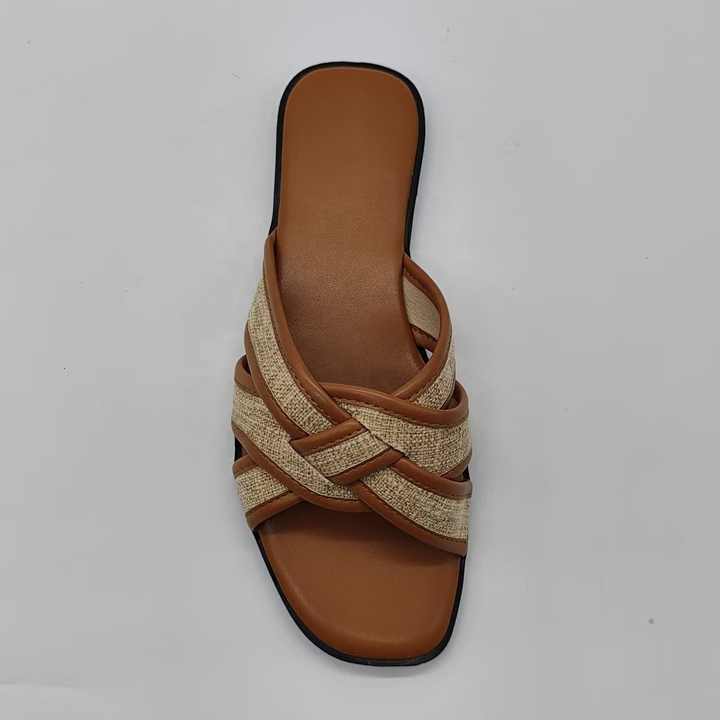 Women's beach sandal 