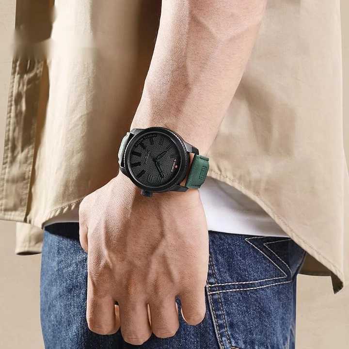 NAVIFORCE Men's Fashion Sports Watch Movement. 