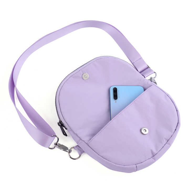 lightweight travel bag 