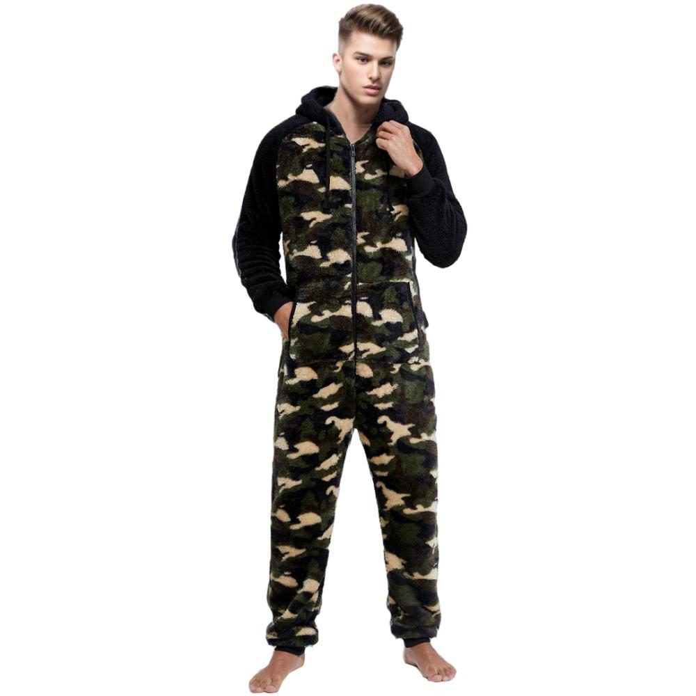 بدلات نوم رجال كم طويل