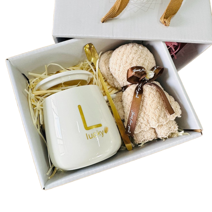 Valentine's Day Wedding Gifts for Women Bridesmaid Gift Box Set. 