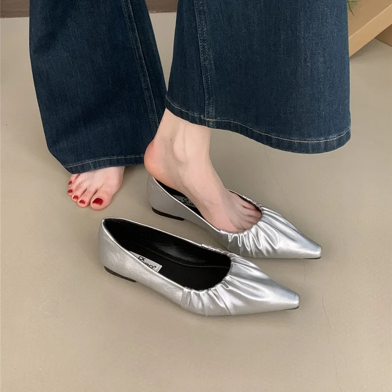 أحذية مسطحة مريحة - Comfortable Flat Shoes