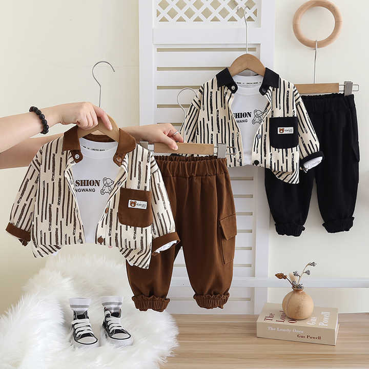 Boys' elegant suit consisting of a T-shirt, coat, and pants 