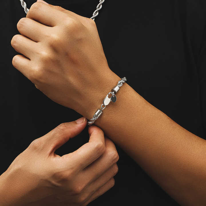 سوار حبل ملتوي