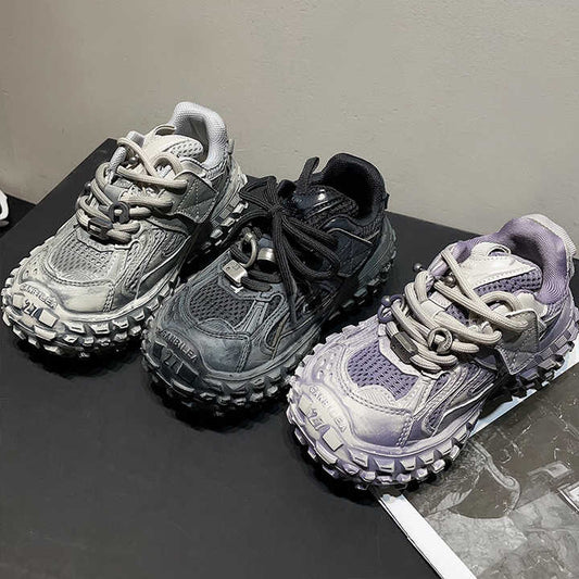 أحذية رياضية للأطفال  children's sneakers