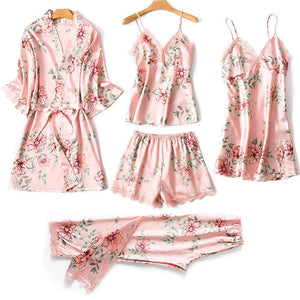 Women's nightgown 