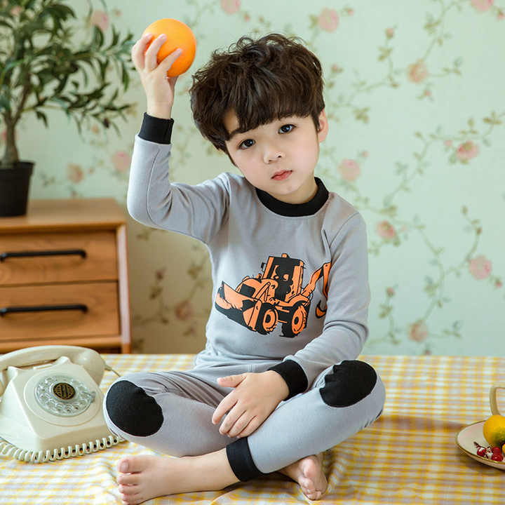 Soft and comfortable children's pajamas 
