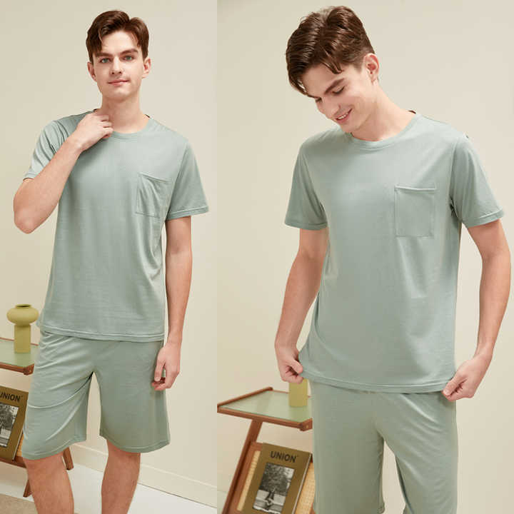 Men's casual clothing 