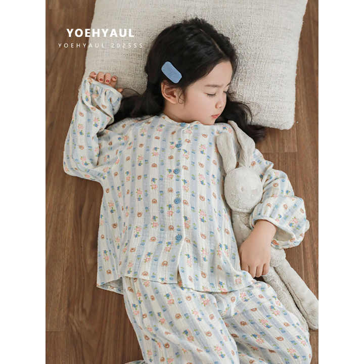 Summer pajamas for children 