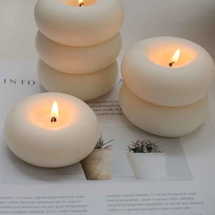 Creative Donut Aromatherapy Candle -شمعة عطرية