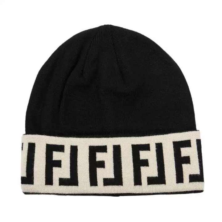 small sports hats for children 