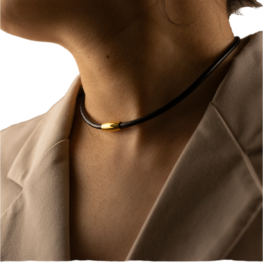 Women's necklace 