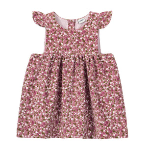 بنات حديثي الولاده