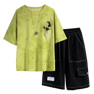 ملابس كاجوال