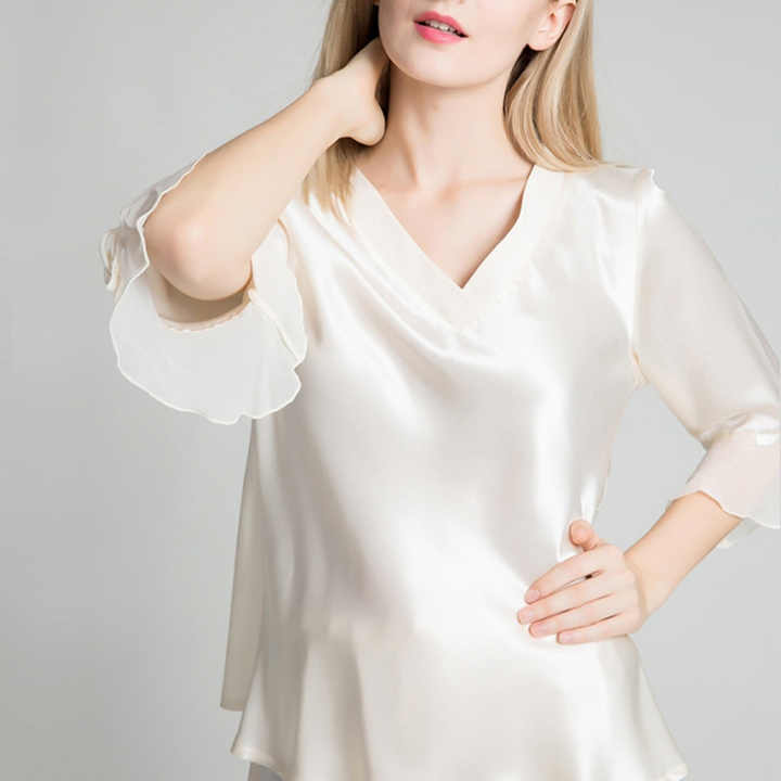 Women's sleepwear 