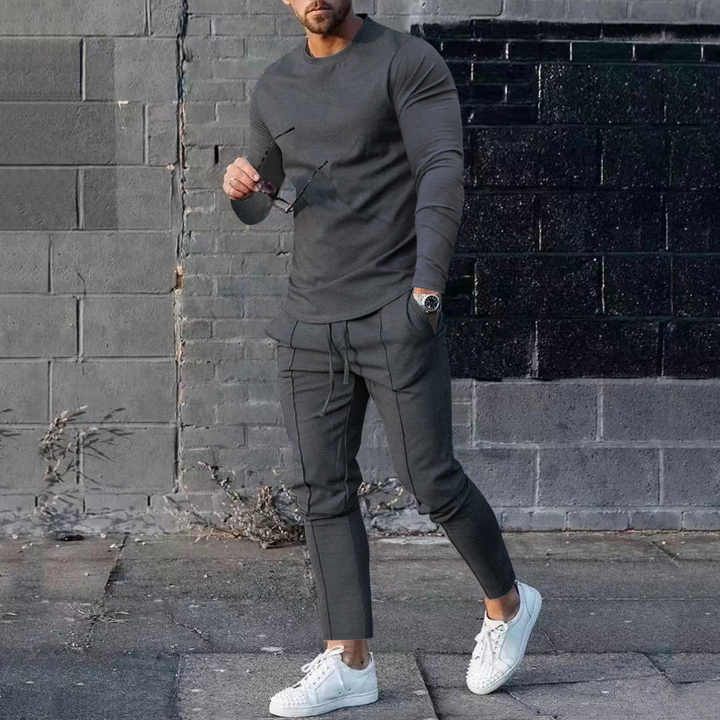 High quality men's sports suit 