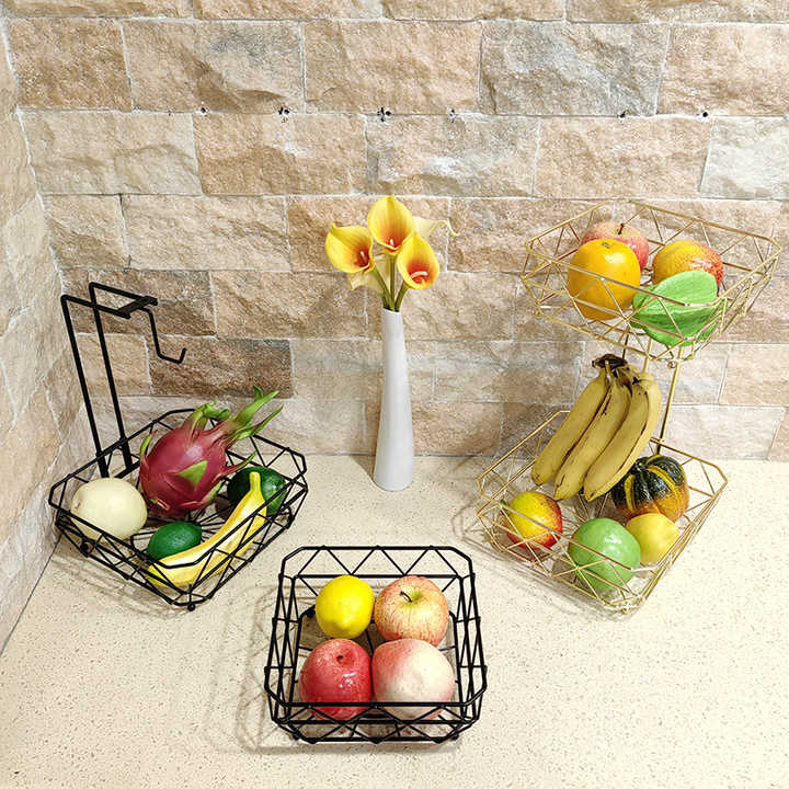 Fruit bowl with banana hook 