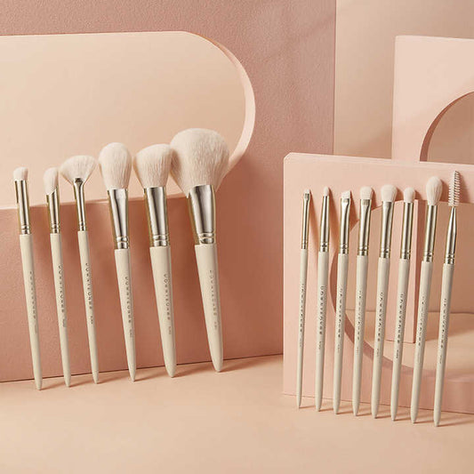 فرش مكياج نيون