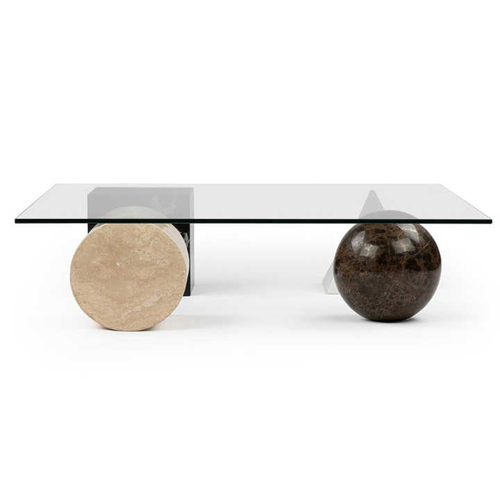 لطاولة القهوة في غرفة المعيشة ,For the coffee table in the living room