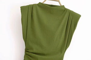 short sleeveless dress