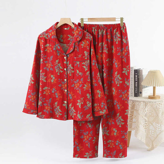 Women's sleepwear 