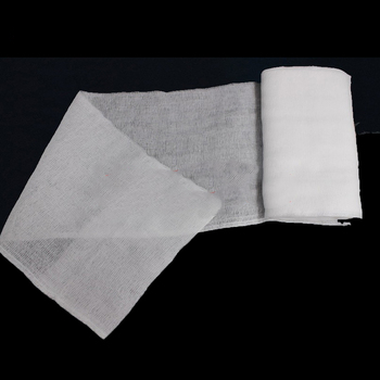 medical gauze . شاش الطبي