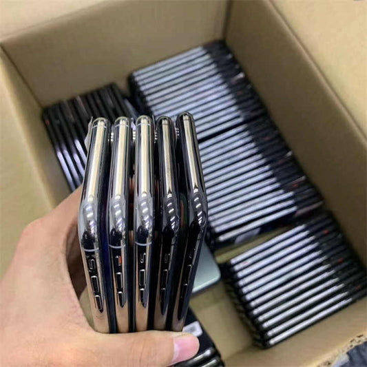 ايفون مفتوح