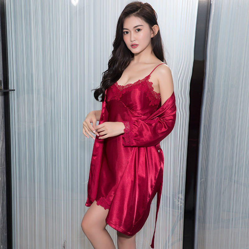 ملابس نوم حريرية مثيرة من الدانتيل - بدلات نوم نسائيه